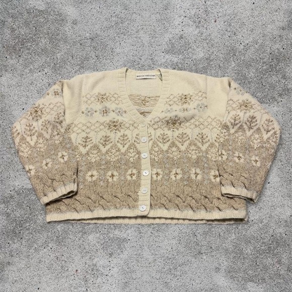 Sweaters - Vintage 90s women's pattern cardigan sweater